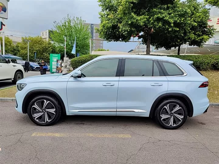 Geely Xingyue L