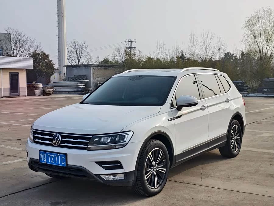 Volkswagen Tiguan L