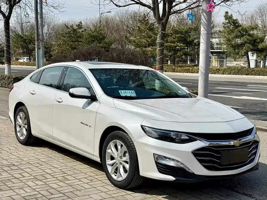 Chevrolet Malibu XL