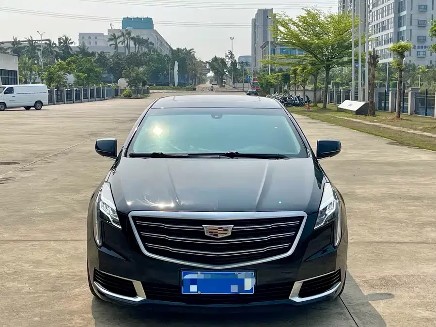 Cadillac XTS