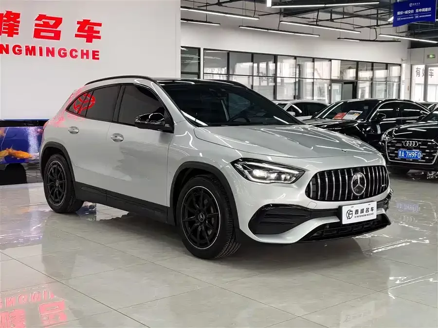 Mercedes Benz GLA AMG