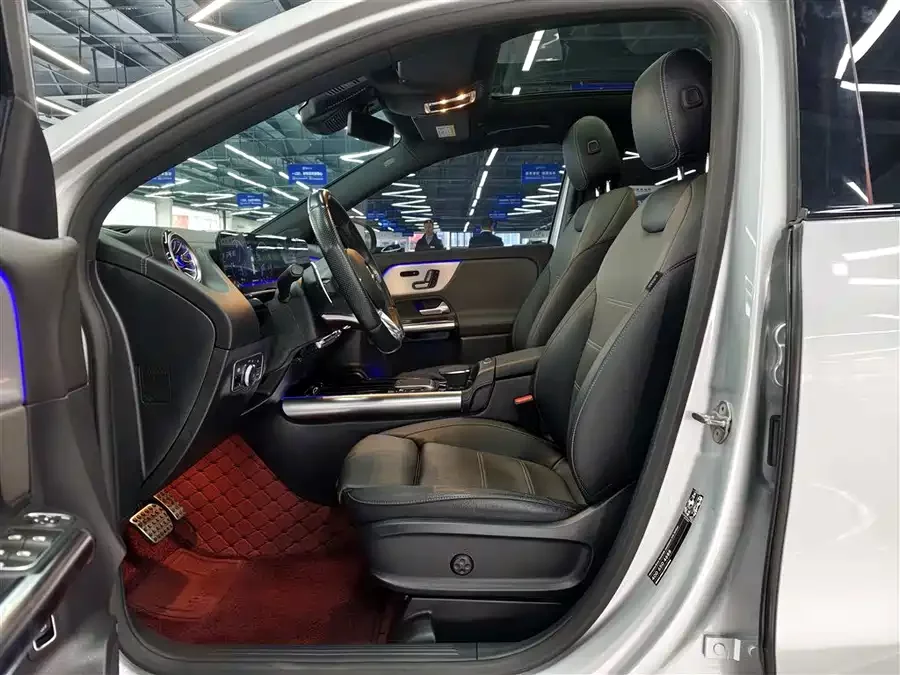 Mercedes Benz GLA AMG