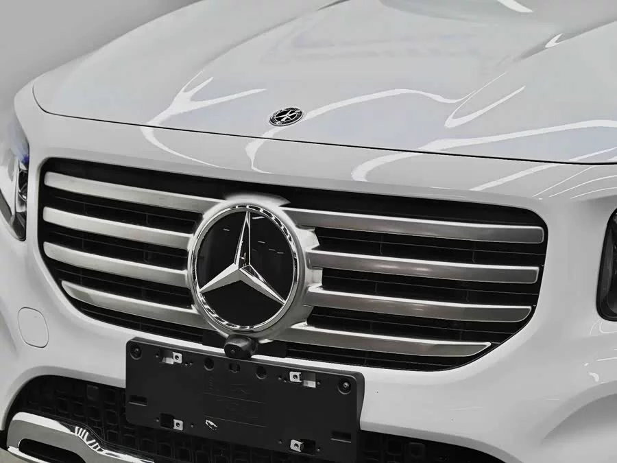 Mercedes Benz GLB