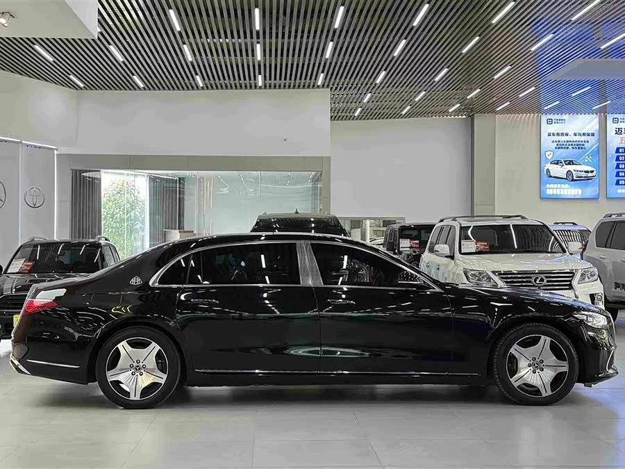 Mercedes Benz Maybach S-Class