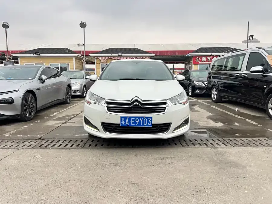 Citroën C4L
