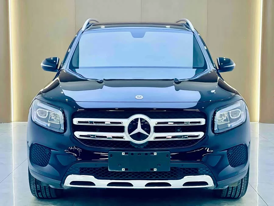 Mercedes Benz GLB