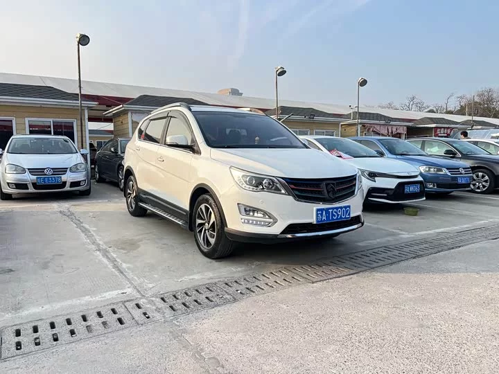 Baojun 560
