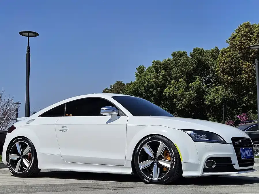 Audi TTS