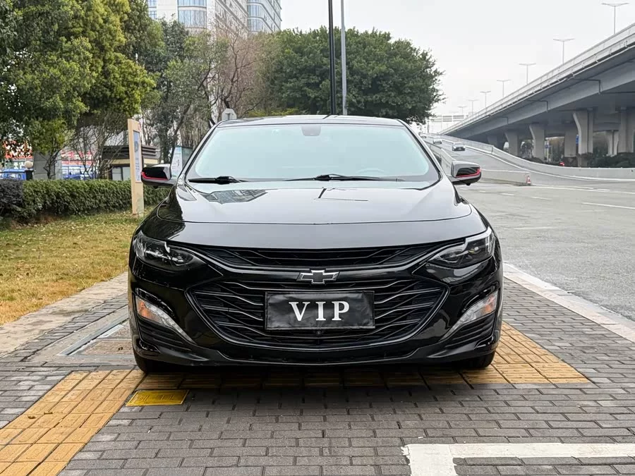 Chevrolet Malibu XL