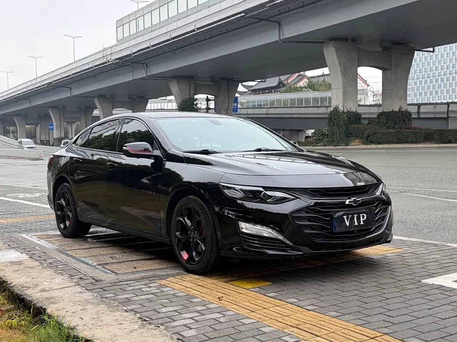 Chevrolet Malibu XL