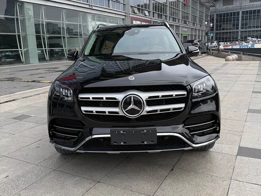 Mercedes Benz GLS