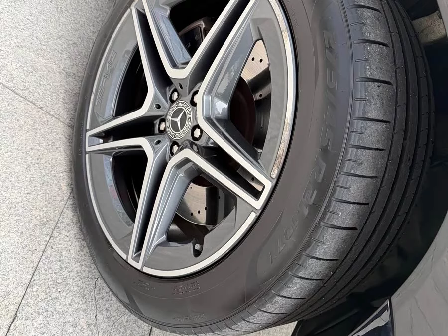 Mercedes Benz GLS
