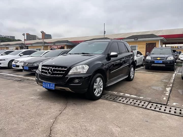 Mercedes-Benz M-Class