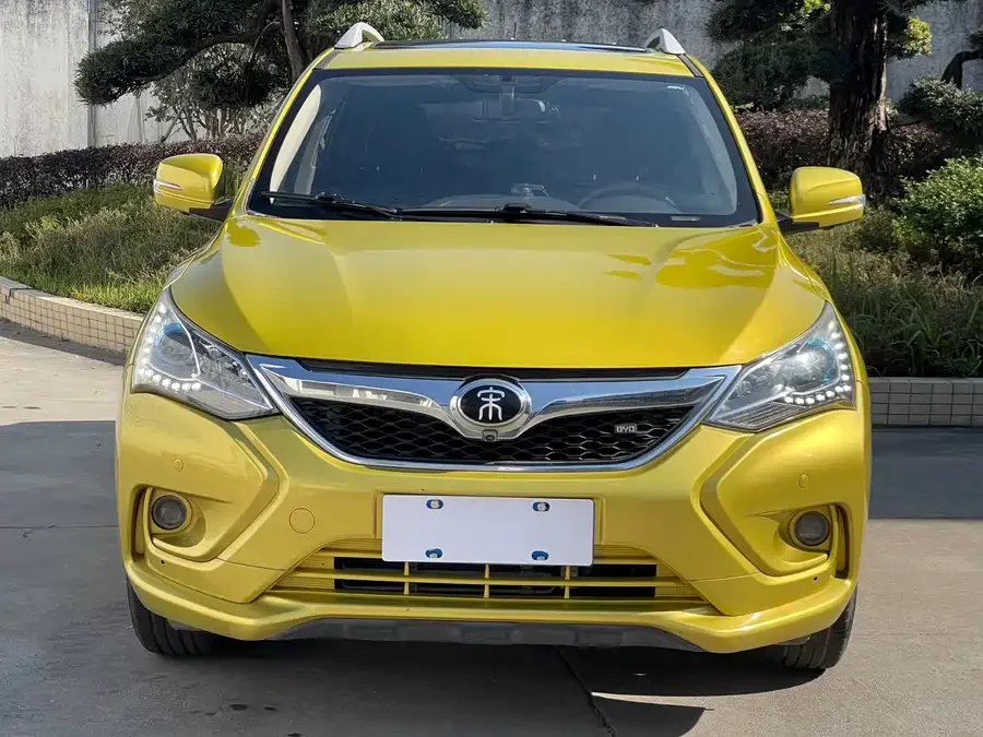 BYD Song