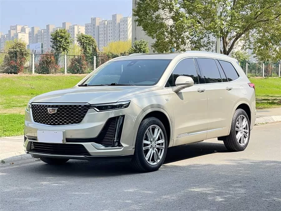 Cadillac XT6