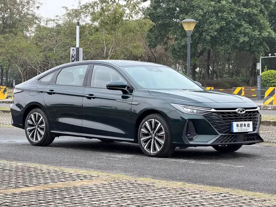Chery Arrizo 8