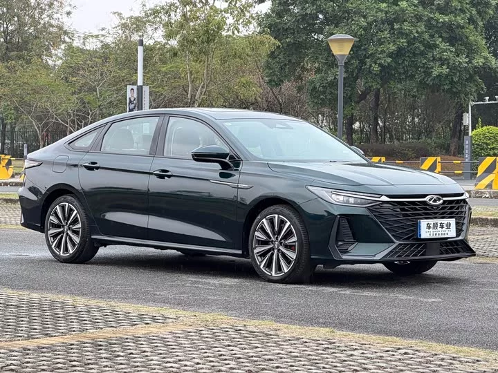 Chery Arrizo 8