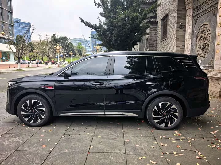 Hongqi HS7 PHEV