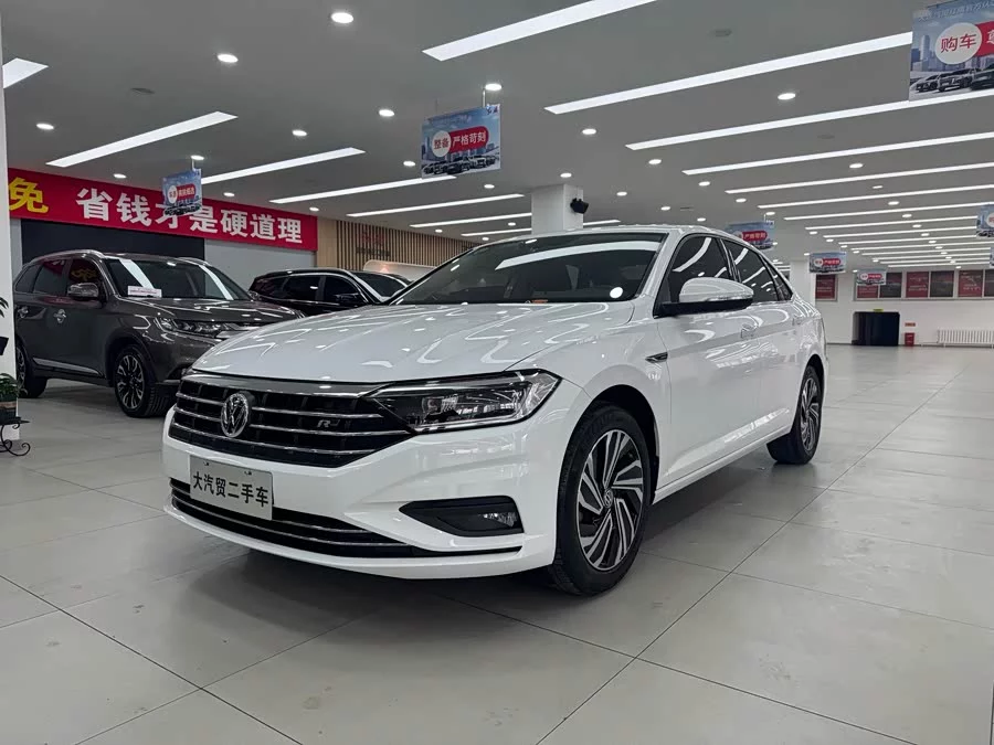 Volkswagen Sagitar
