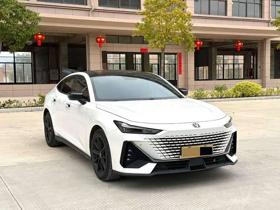 Changan UNI-V