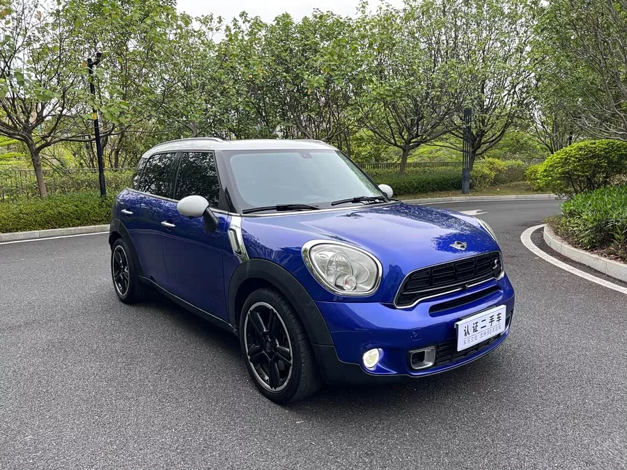 MINI COUNTRYMAN