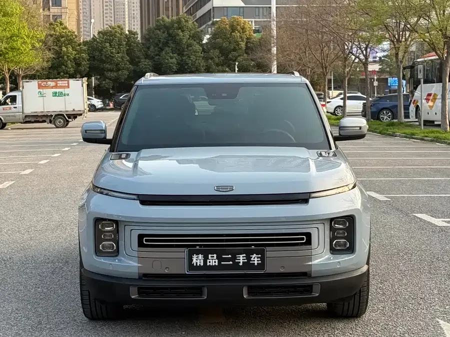 Geely ICON