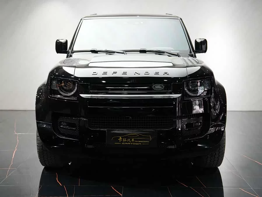 Land Rover guard