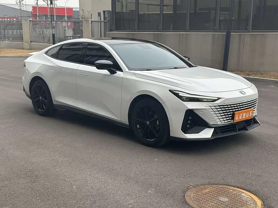 Changan UNI-V