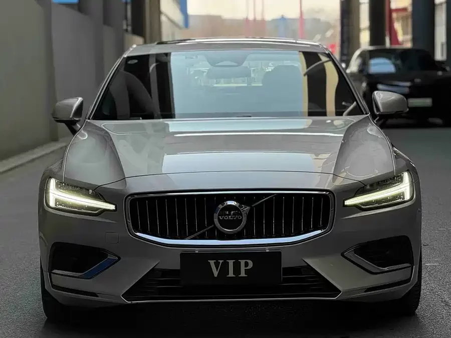 Volvo S60