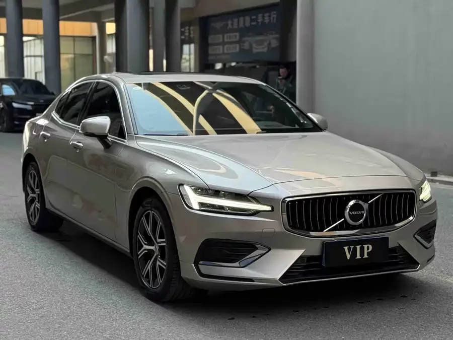 Volvo S60