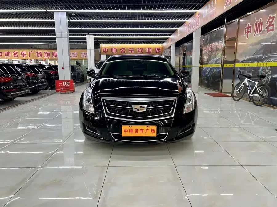 Cadillac XTS
