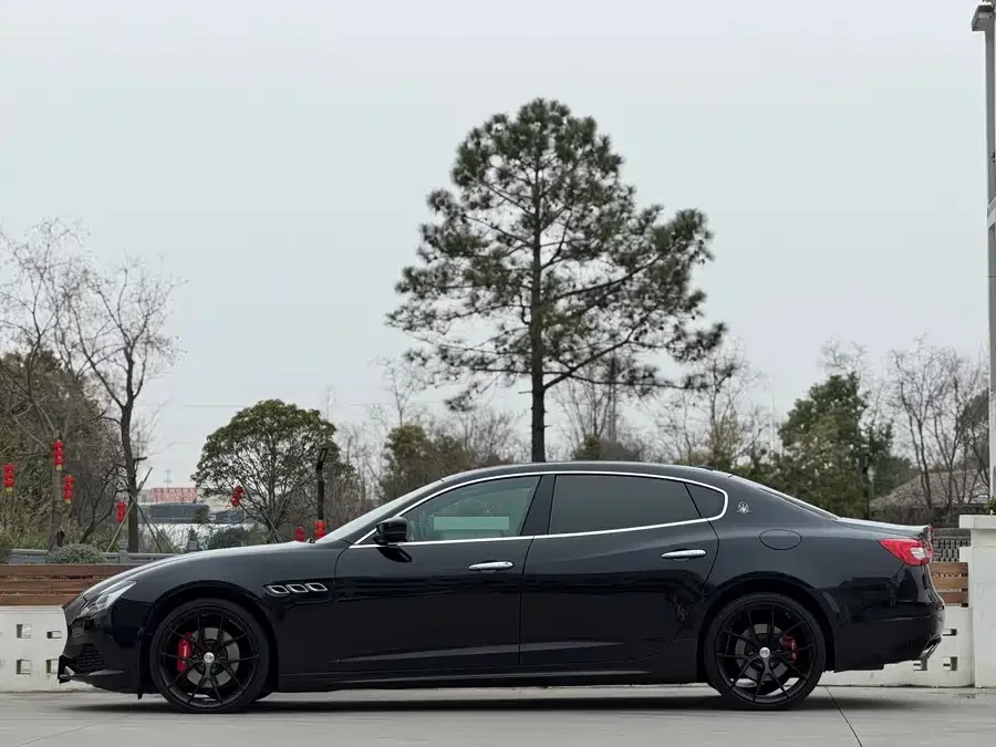 Maserati President