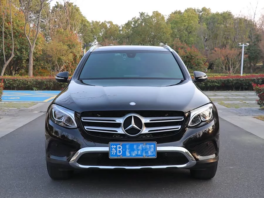 Mercedes Benz GLC