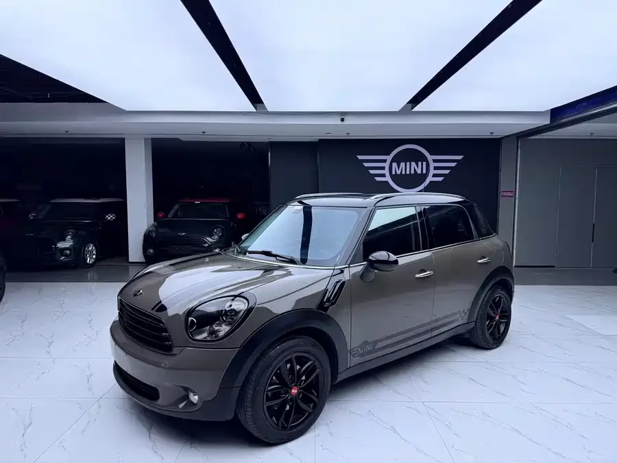 MINI COUNTRYMAN
