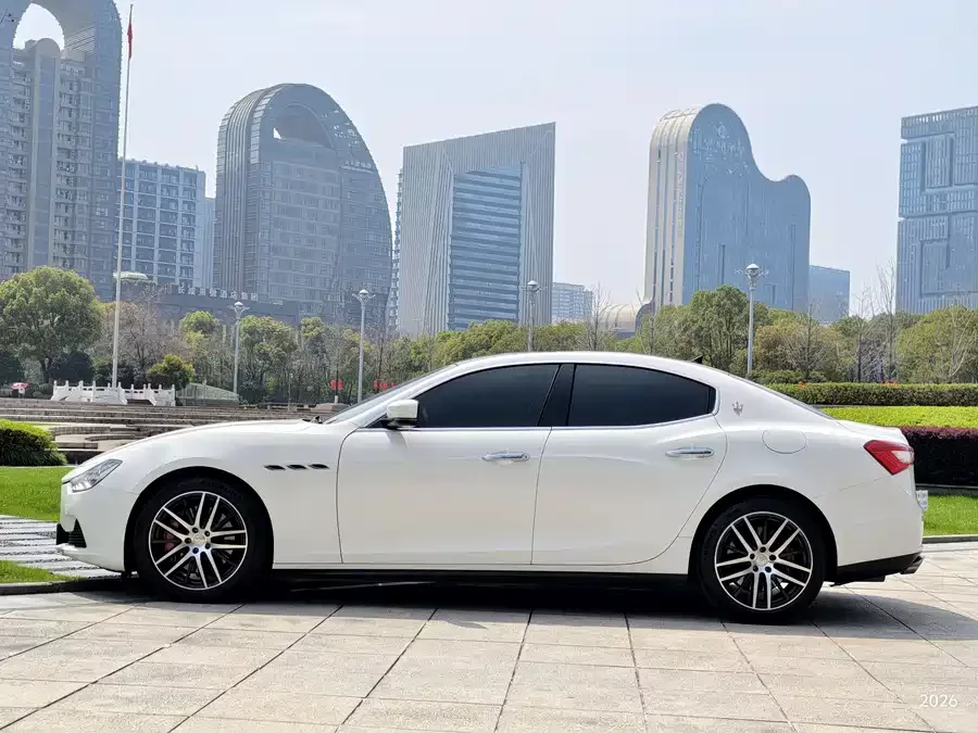 Maserati Ghibli