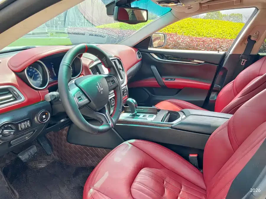 Maserati Ghibli