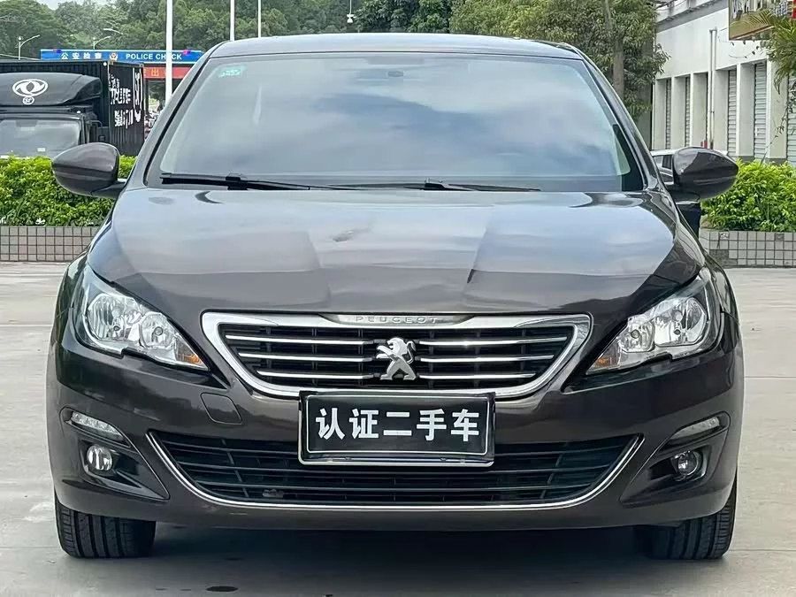 Peugeot 408