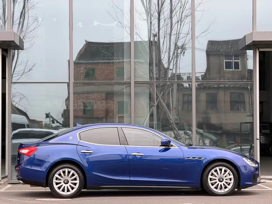 Maserati Ghibli