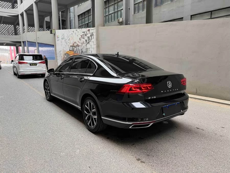 Volkswagen Magotan