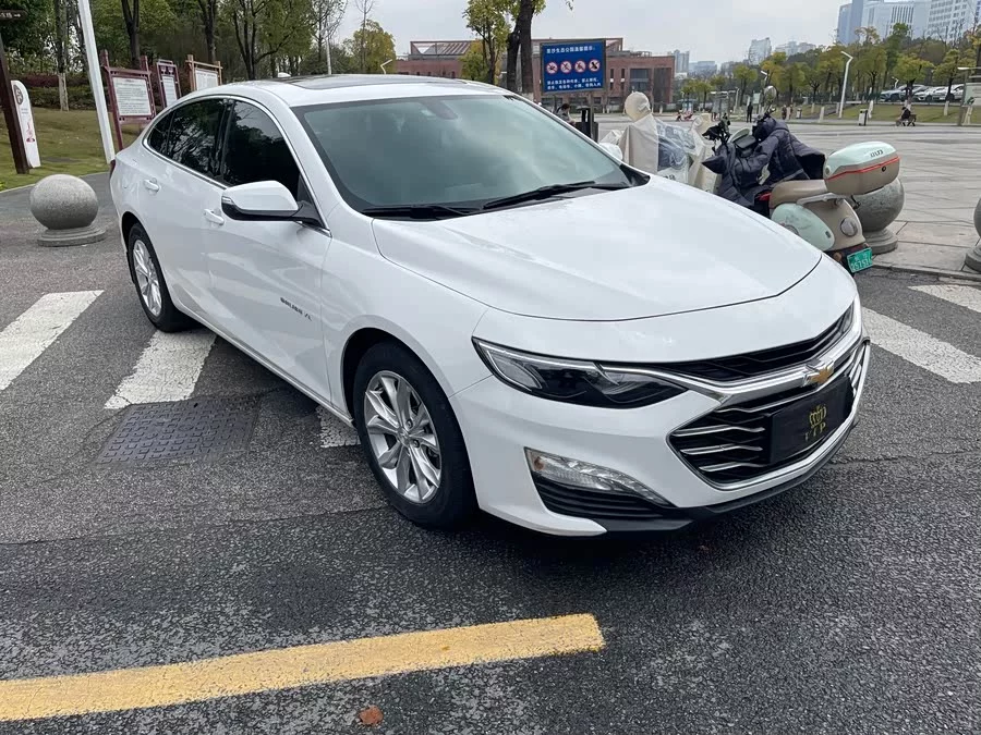 Chevrolet Malibu XL