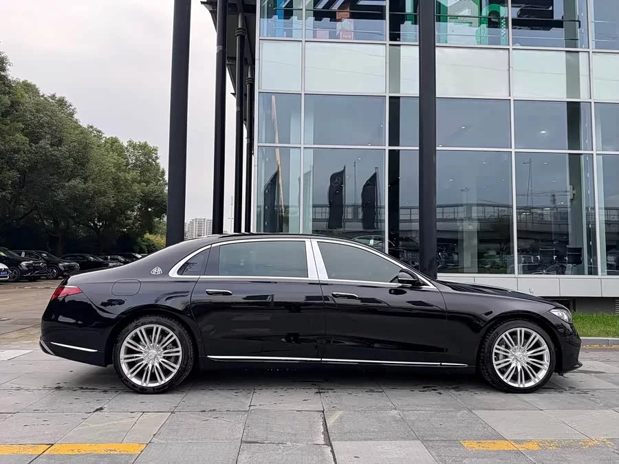 Mercedes Benz Maybach S-Class