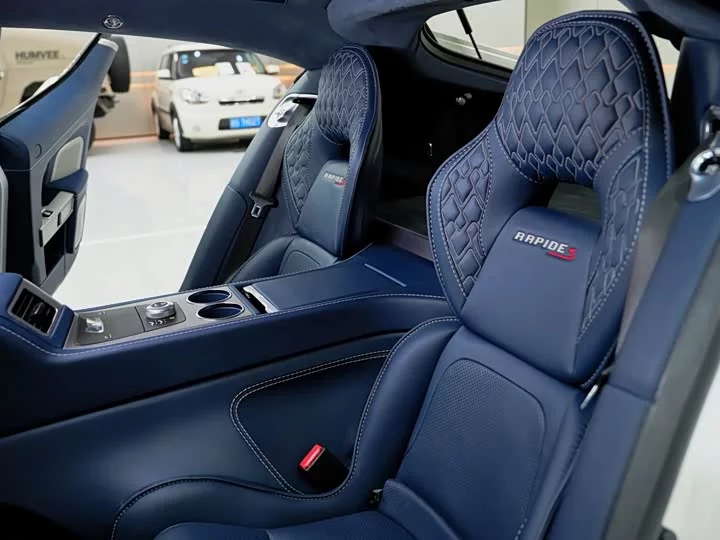 Aston Martin Rapide