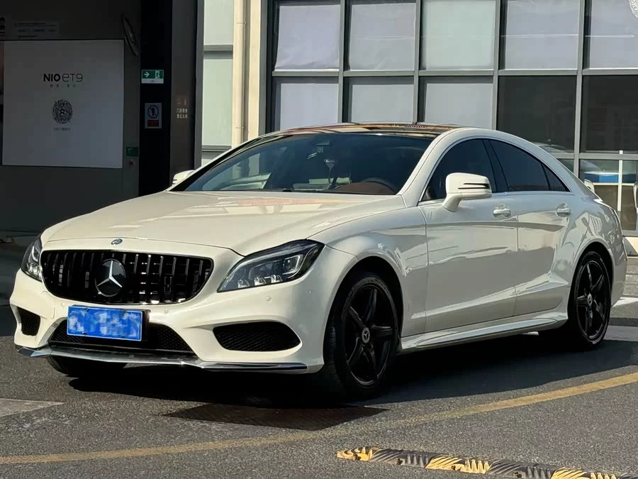 Mercedes Benz CLS
