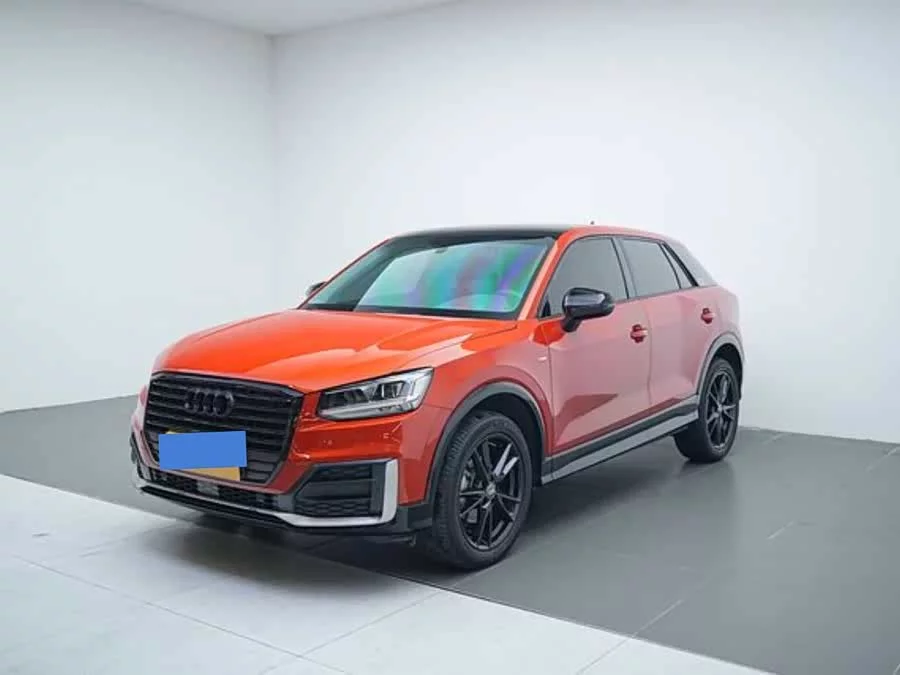 Audi Q2L