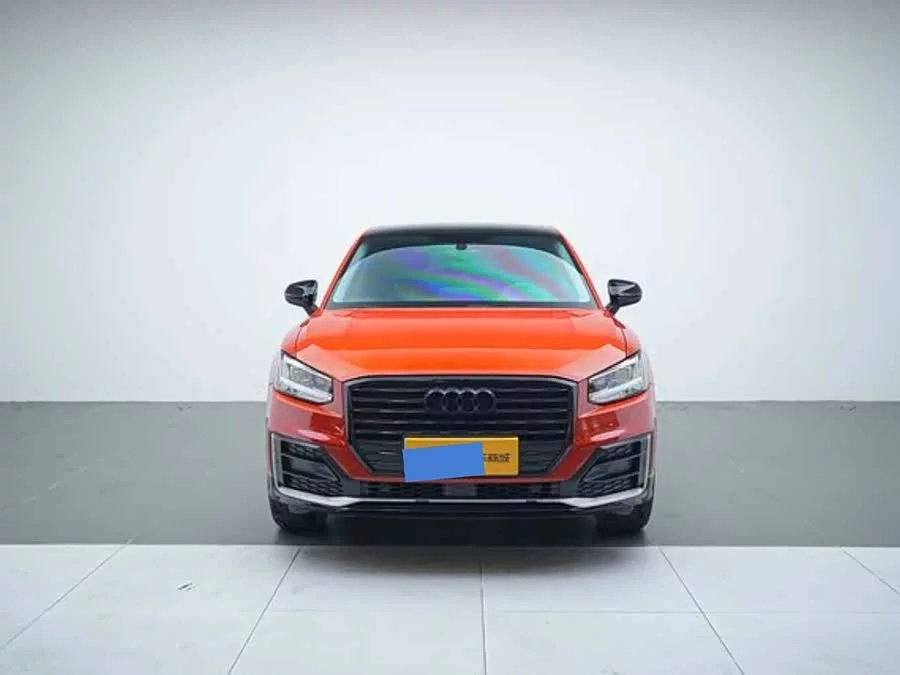 Audi Q2L