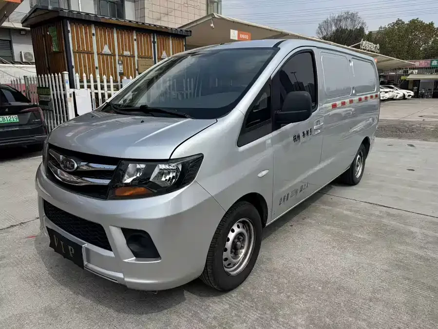 JAC Refine Ruifeng M3