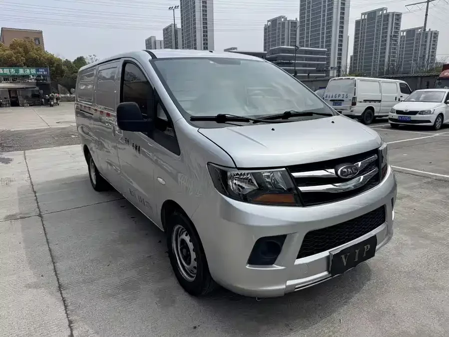 JAC Refine Ruifeng M3