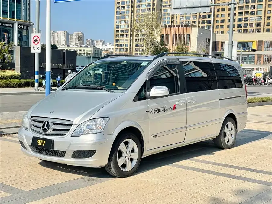 Mercedes Benz Viano