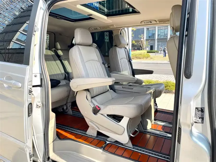 Mercedes Benz Viano