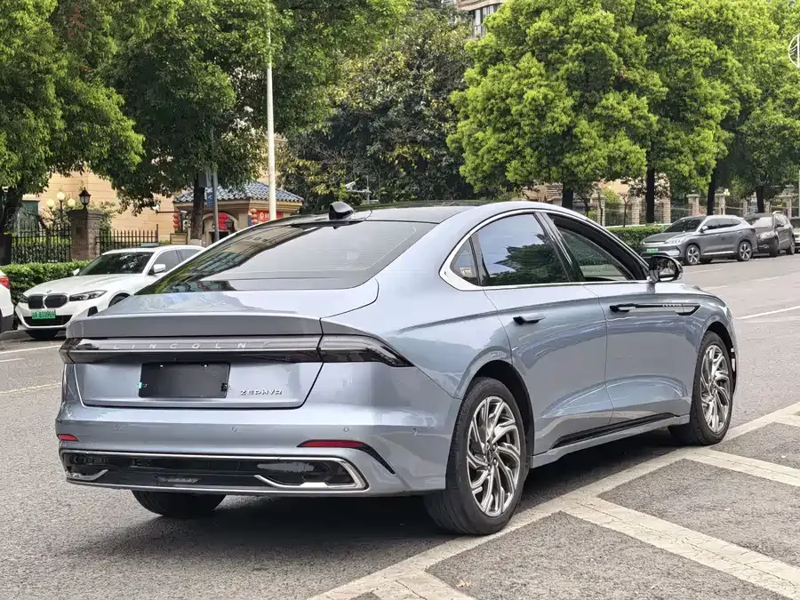 Lincoln Z